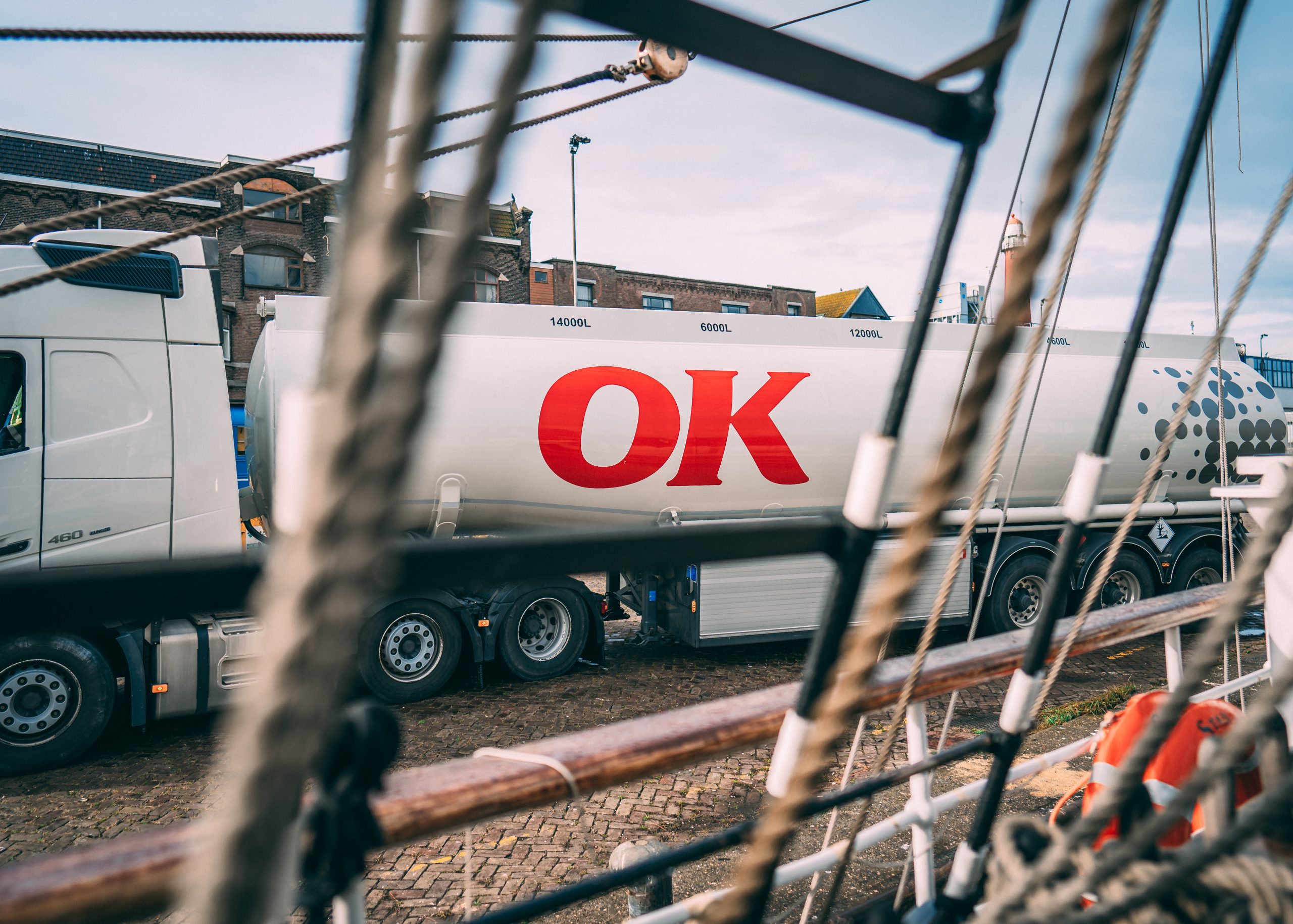 Baseblue delivers marine biofuel to 3-masted clipper Stad Amsterdam